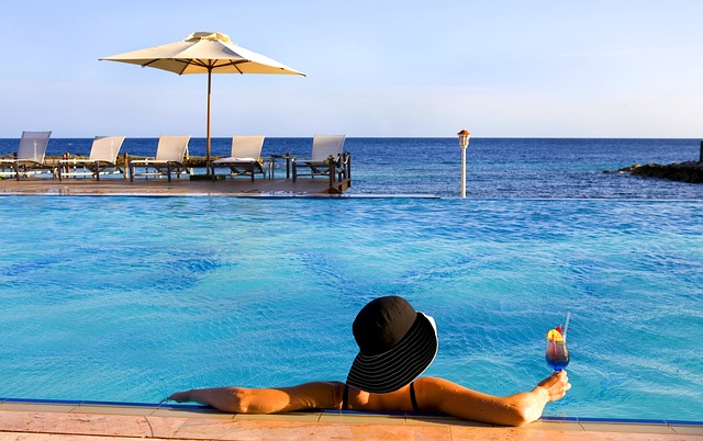 Vakantie Curaçao zwembad